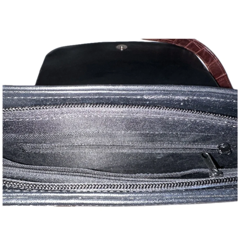 Unbranded Black Flap Crossbody Purse with Silver Tone Hardware - Picture 5 of 10